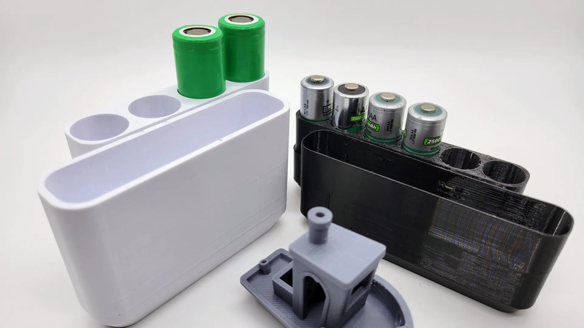 A render of a 3d printed customizable battery case