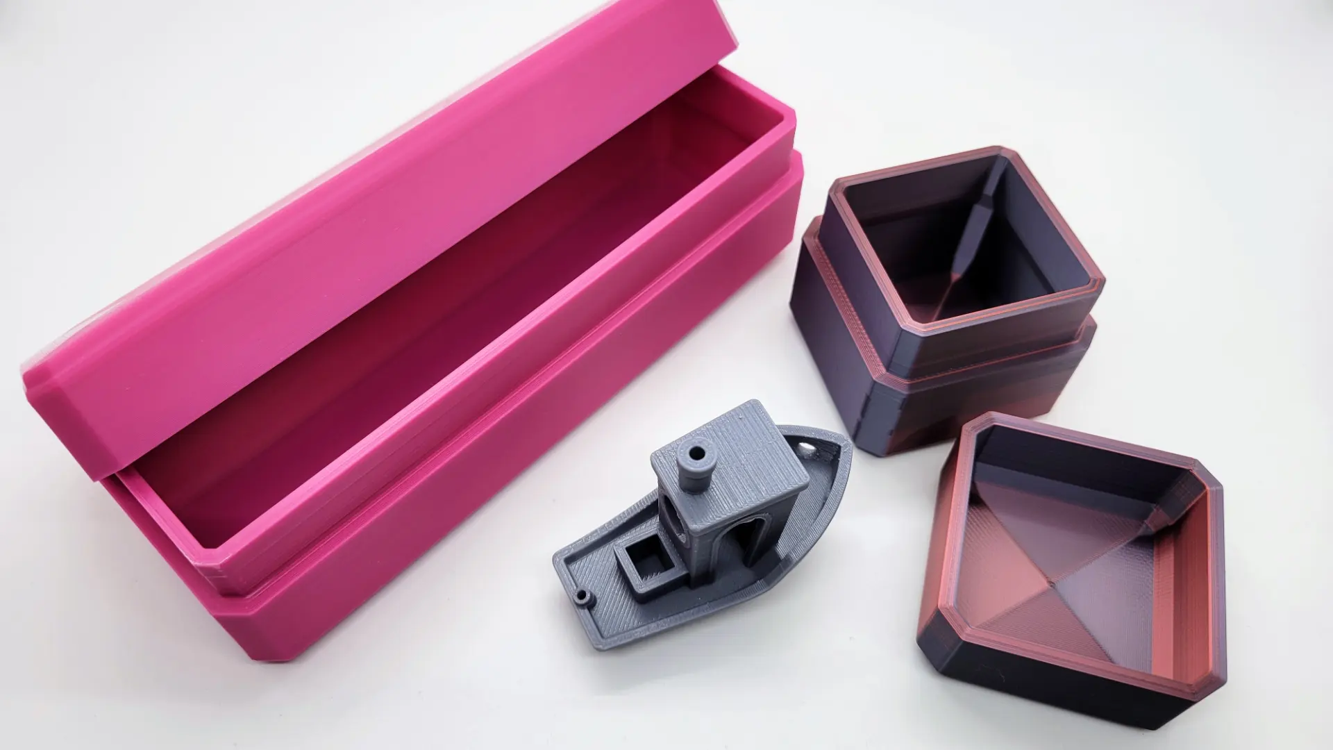 A render of a 3d printed customizable square shaped storage box